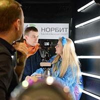 Новые технологии от ивент-агентства Aura на школьном выпускном